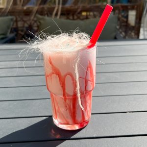 شیک توت فرنگی
